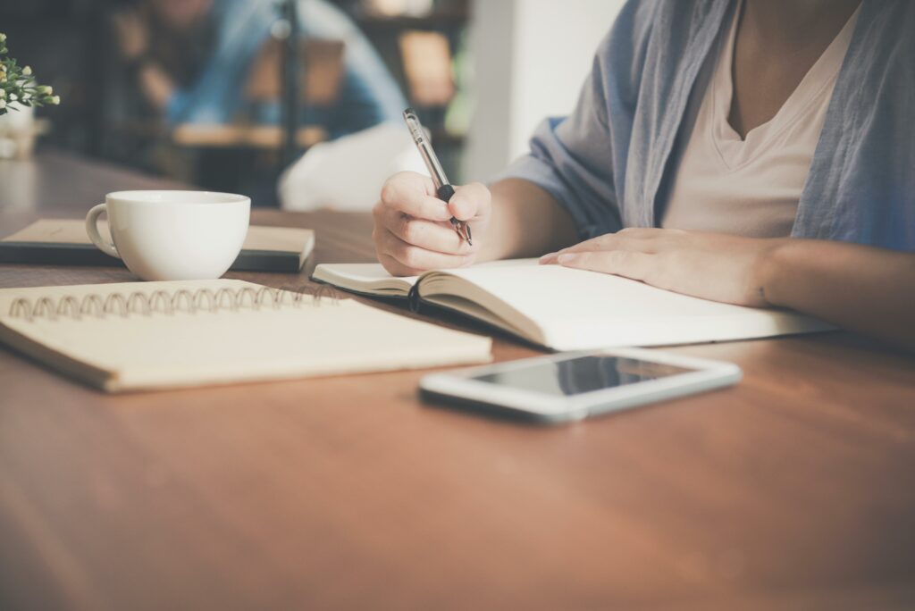 Activités étudiantes Paris - Travail